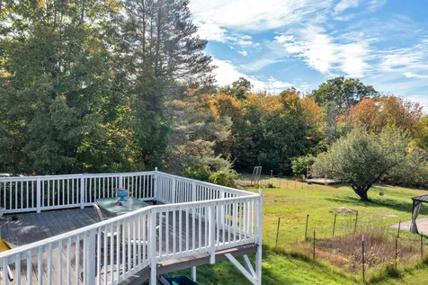 48 Washington Street Conway NH 03818