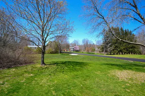 12 Sanderson Road Greenland NH 03840