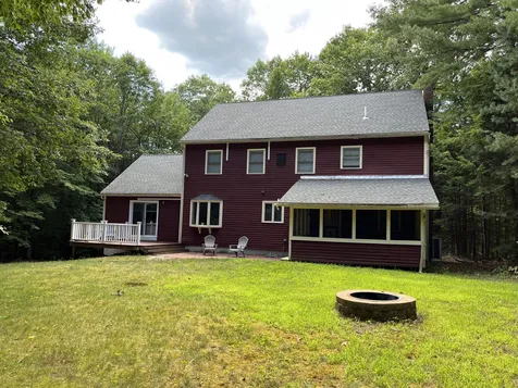 17 Wheeler Road Bow NH 03304