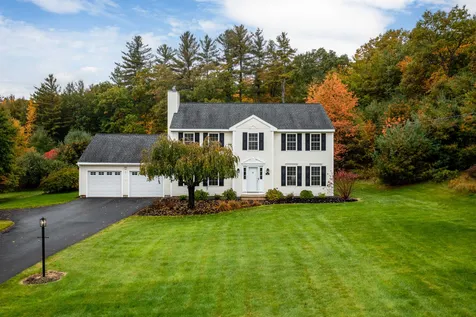 38 Laurel Crest Drive Brookline NH 03033