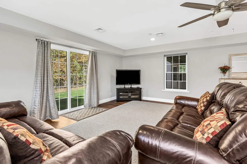 5 Remington Drive Hampstead NH 03826