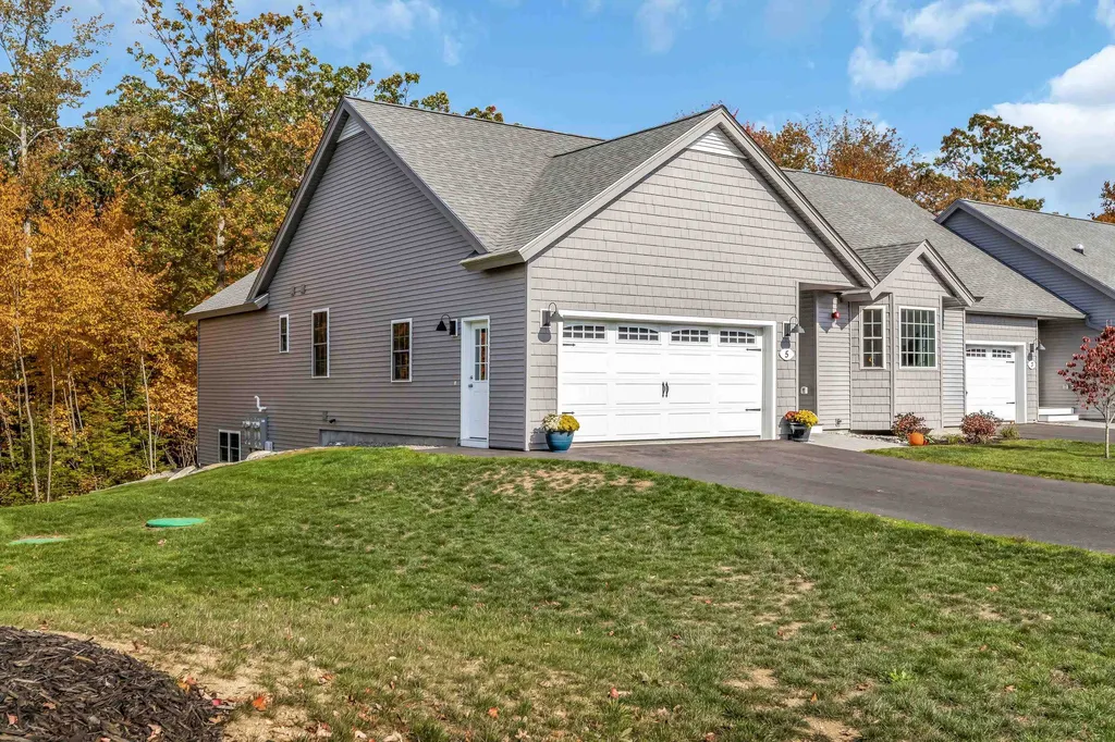 5 Remington Drive Hampstead NH 03826