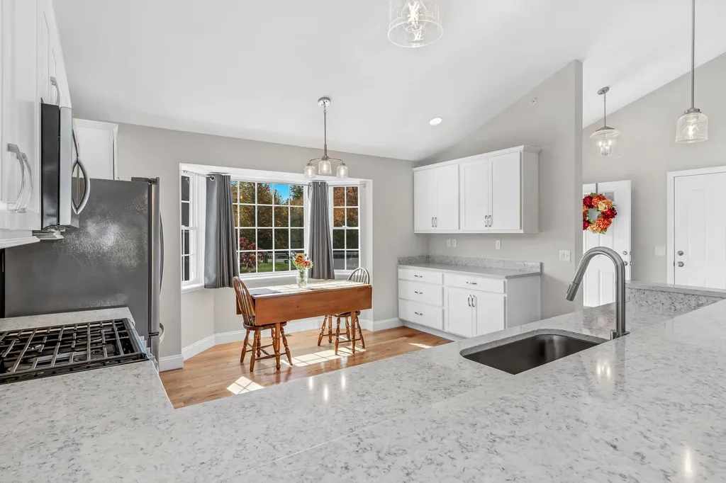5 Remington Drive Hampstead NH 03826