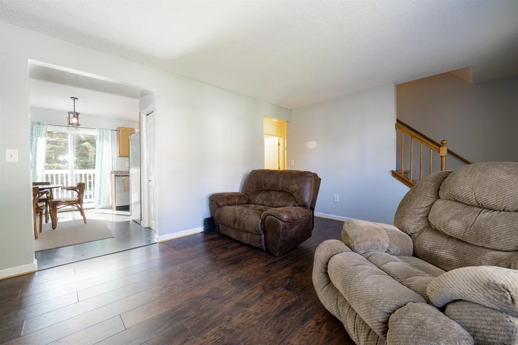 66 Preston Street Hillsborough NH 03244