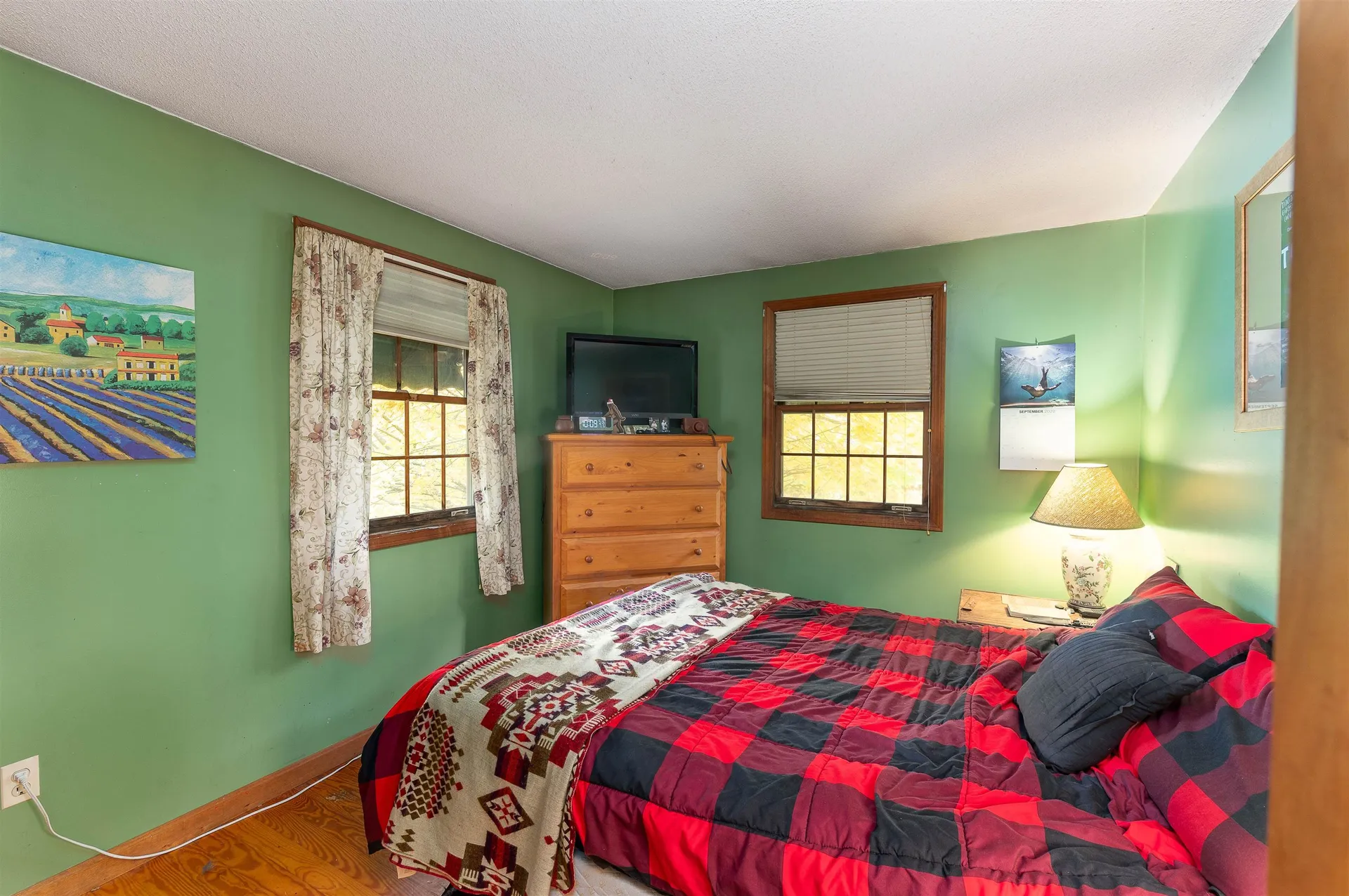 31 Elm Street Effingham NH 03882