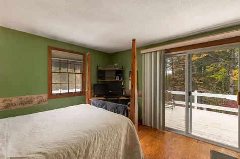 31 Elm Street Effingham NH 03882