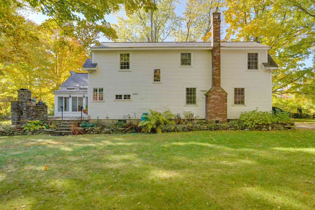110 Bush Hill Road Pelham NH 03076