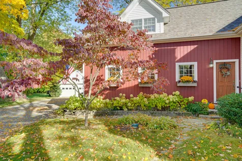 110 Bush Hill Road Pelham NH 03076