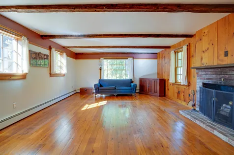 110 Bush Hill Road Pelham NH 03076
