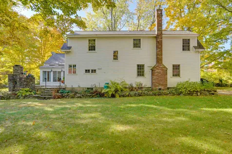 110 Bush Hill Road Pelham NH 03076