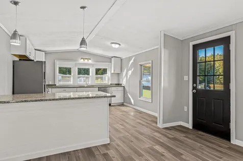 7 Lynn Lane Rochester NH 03867