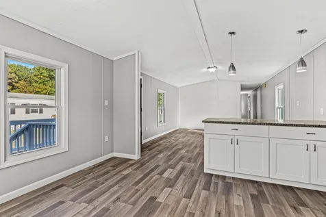 7 Lynn Lane Rochester NH 03867