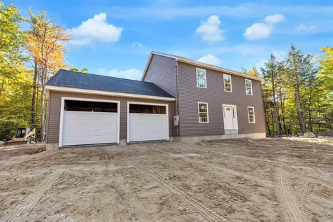272 Putnam Hill Road Lyndeborough NH 03082