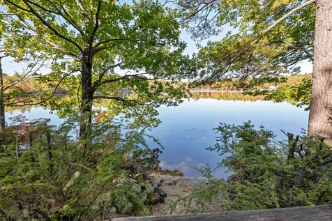 31 Tuftonboro Neck Road Tuftonboro NH 03816