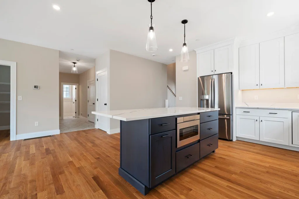89 Sage Lane Portsmouth NH 03801