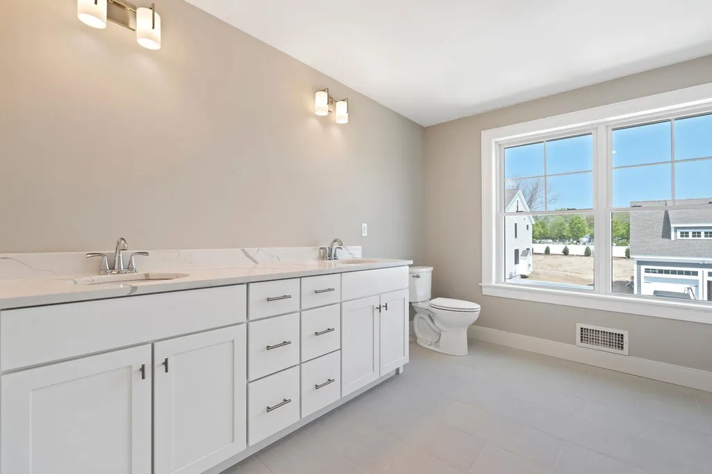 89 Sage Lane Portsmouth NH 03801