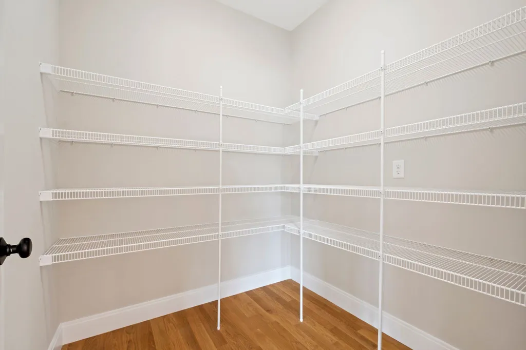 89 Sage Lane Portsmouth NH 03801