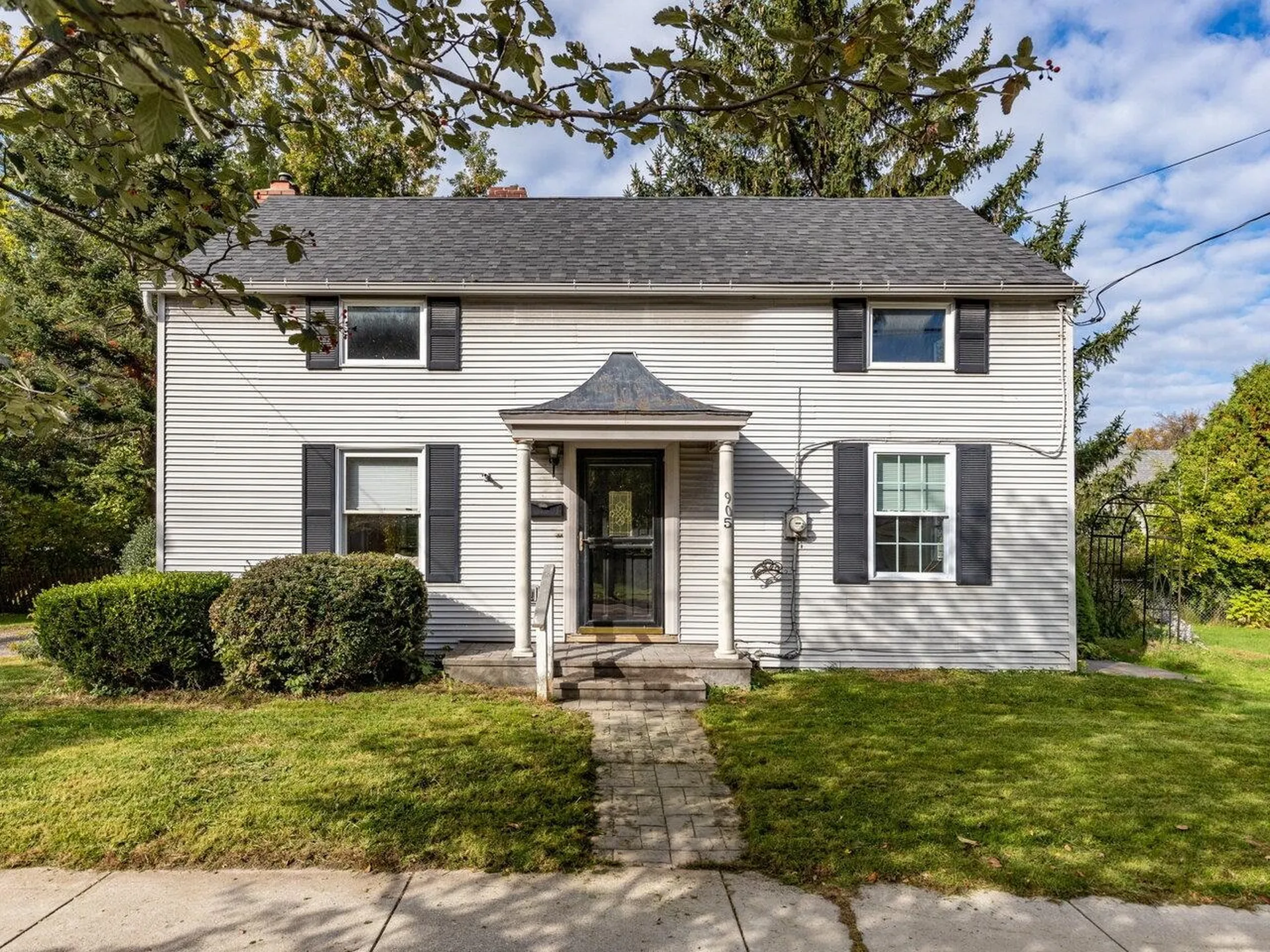 905 Pine Street Burlington VT 05401