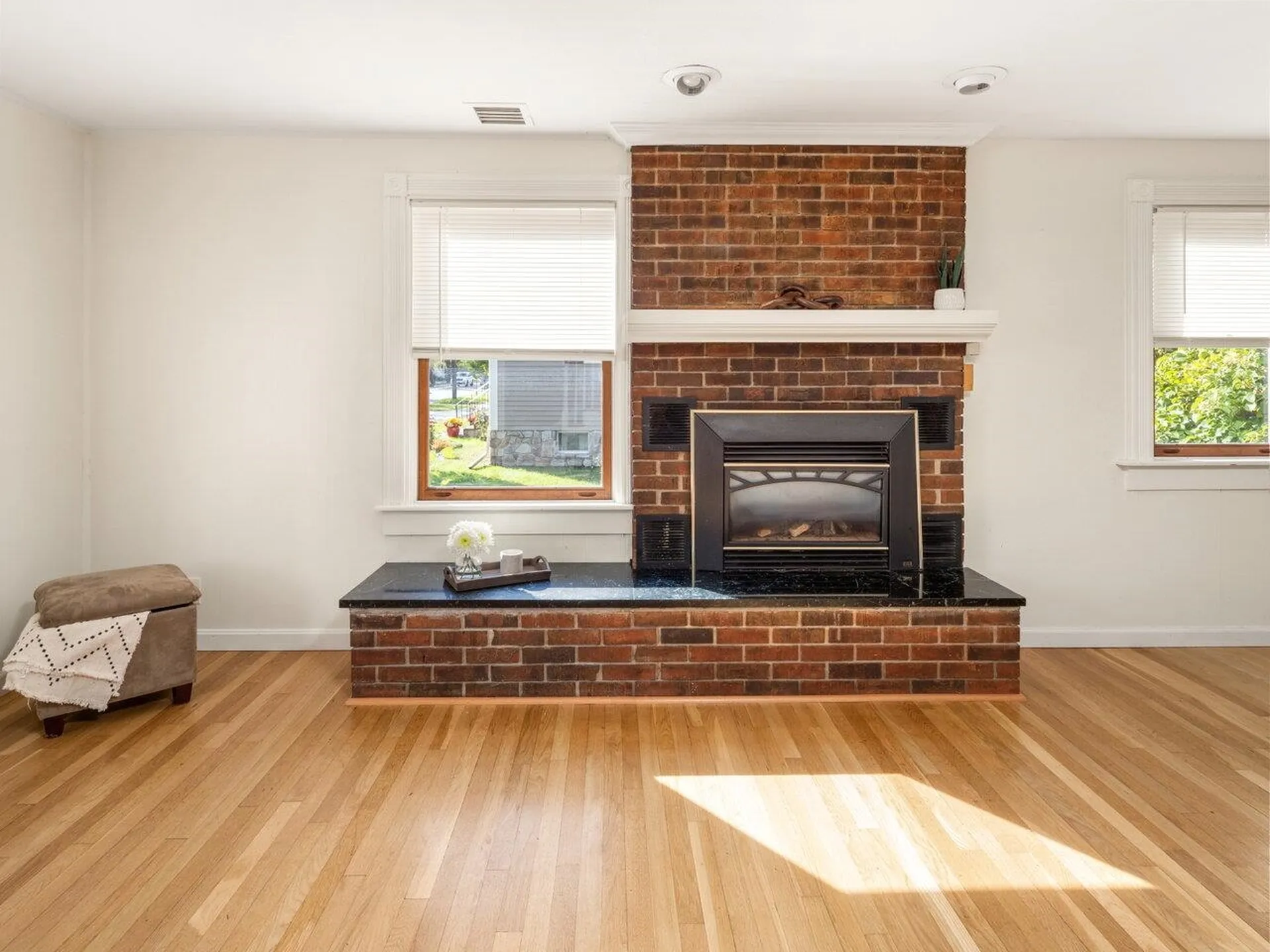 905 Pine Street Burlington VT 05401