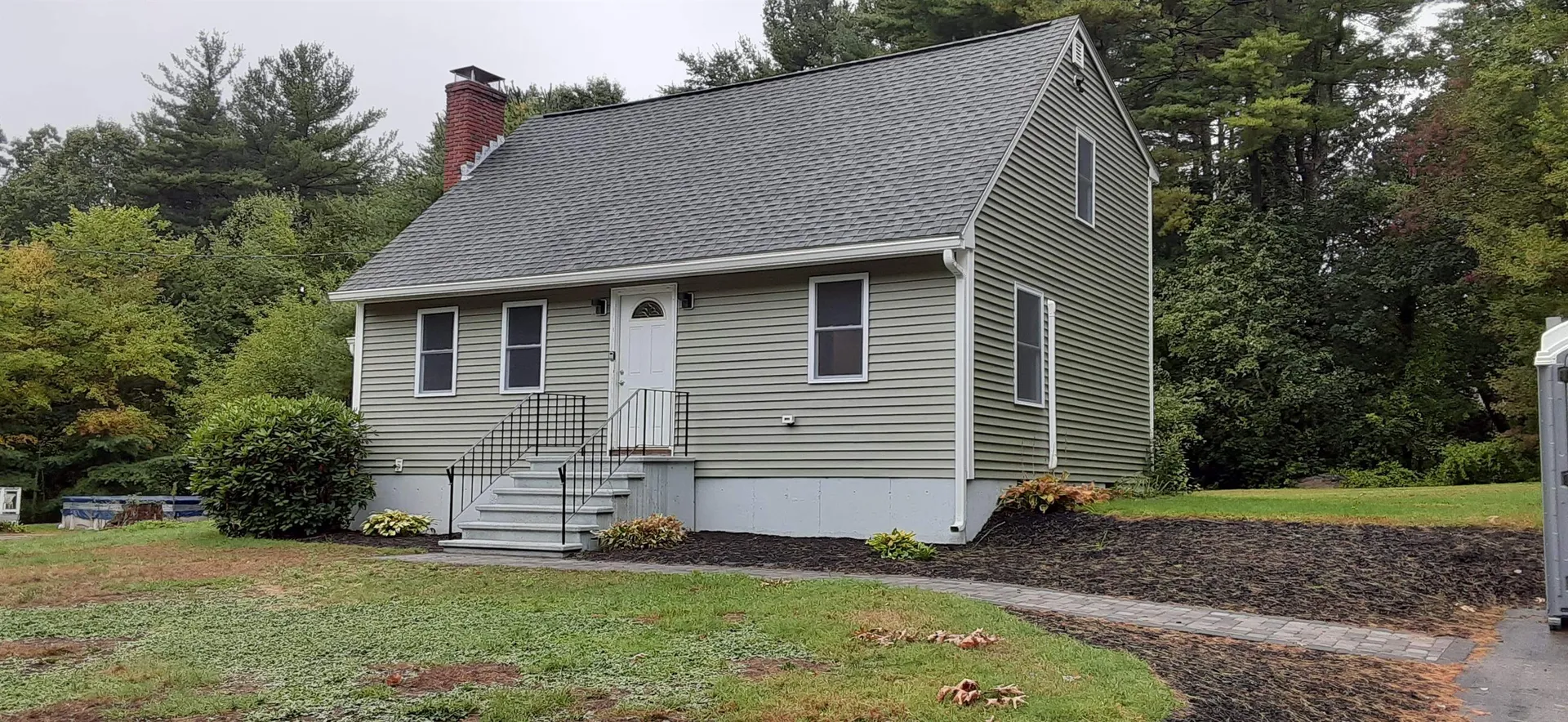 14 Rega Avenue Hudson NH 03051