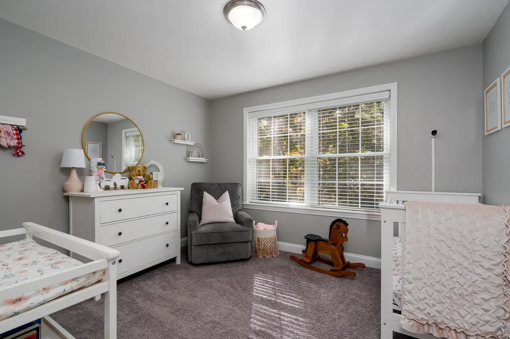 62 Tolend Road Barrington NH 03825