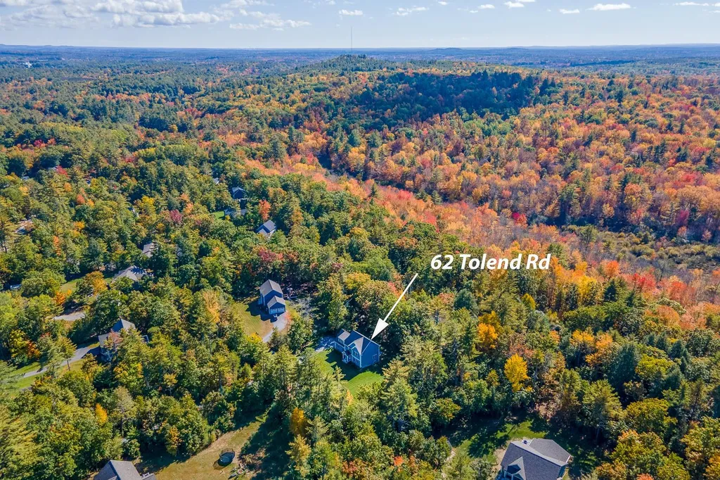 62 Tolend Road Barrington NH 03825