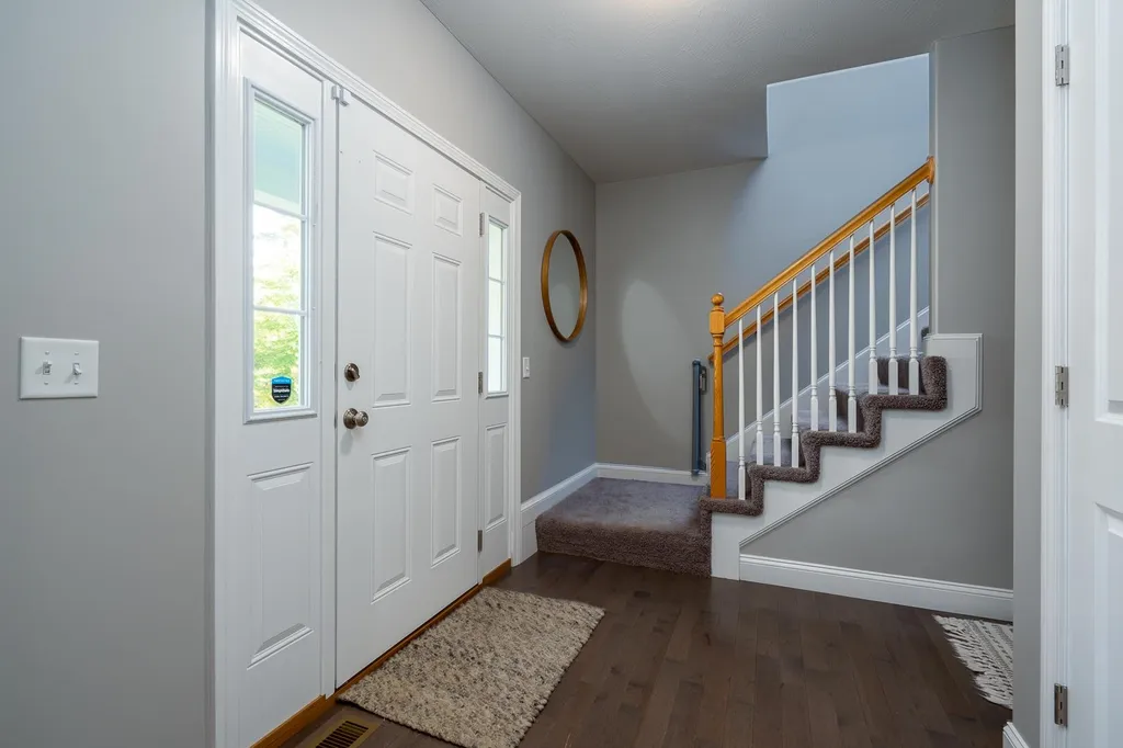 62 Tolend Road Barrington NH 03825