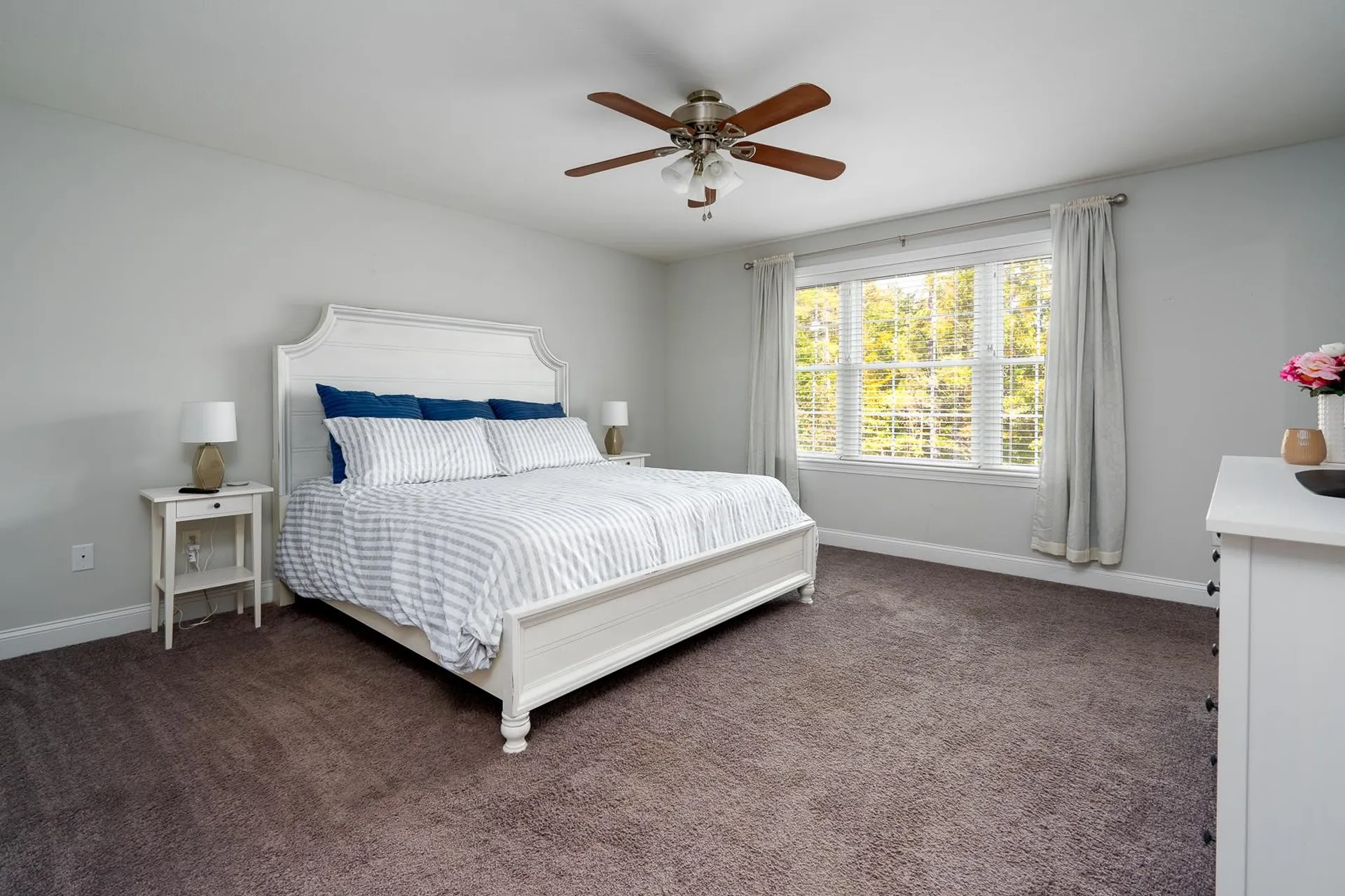 62 Tolend Road Barrington NH 03825