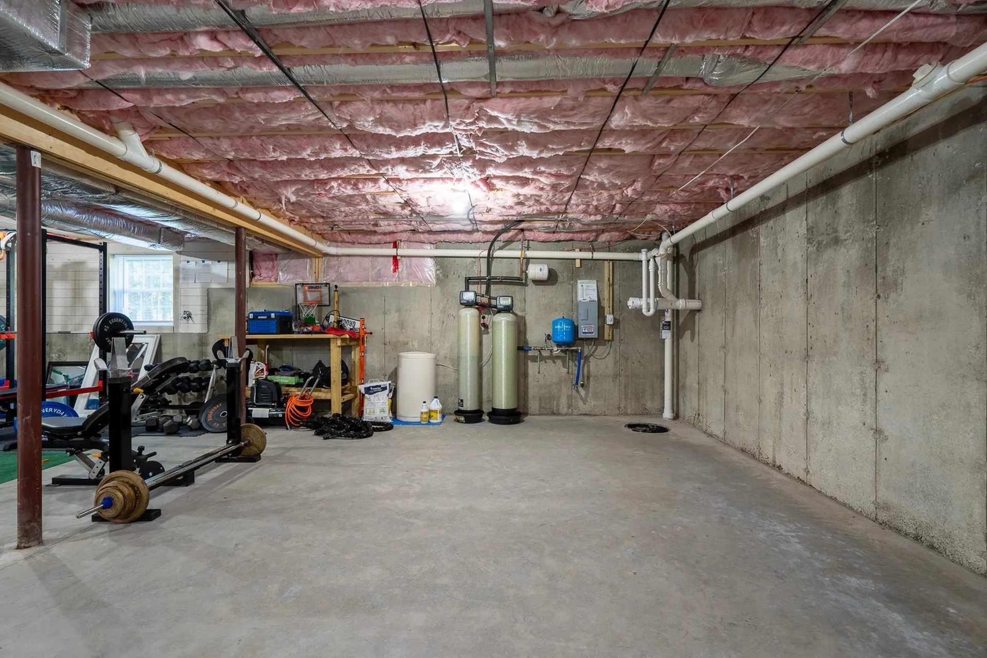 62 Tolend Road Barrington NH 03825