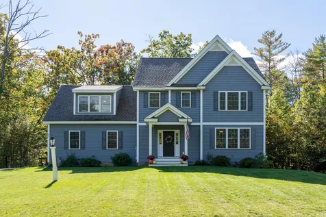 62 Tolend Road Barrington NH 03825