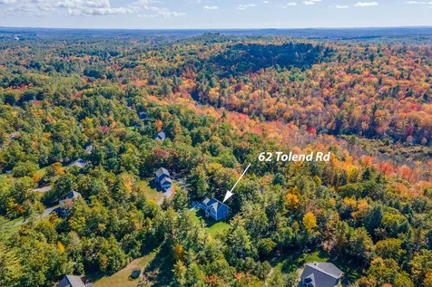 62 Tolend Road Barrington NH 03825