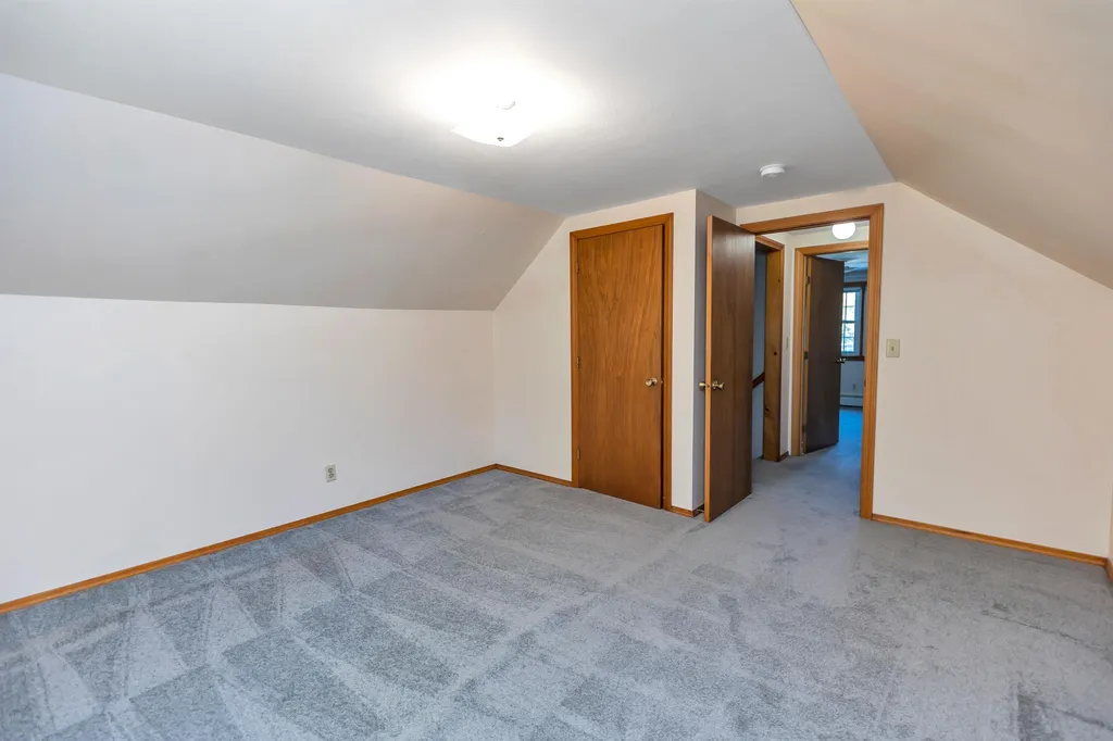 130 Westwood Drive Nashua NH 03062