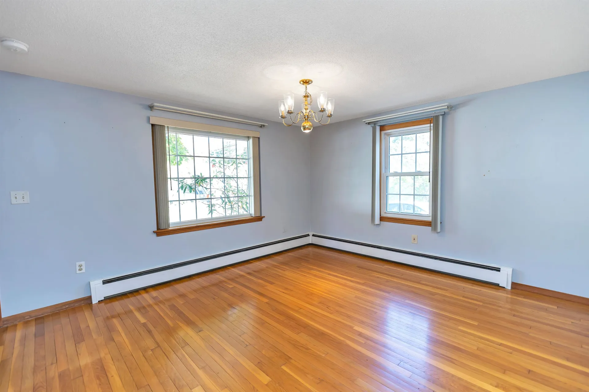 130 Westwood Drive Nashua NH 03062