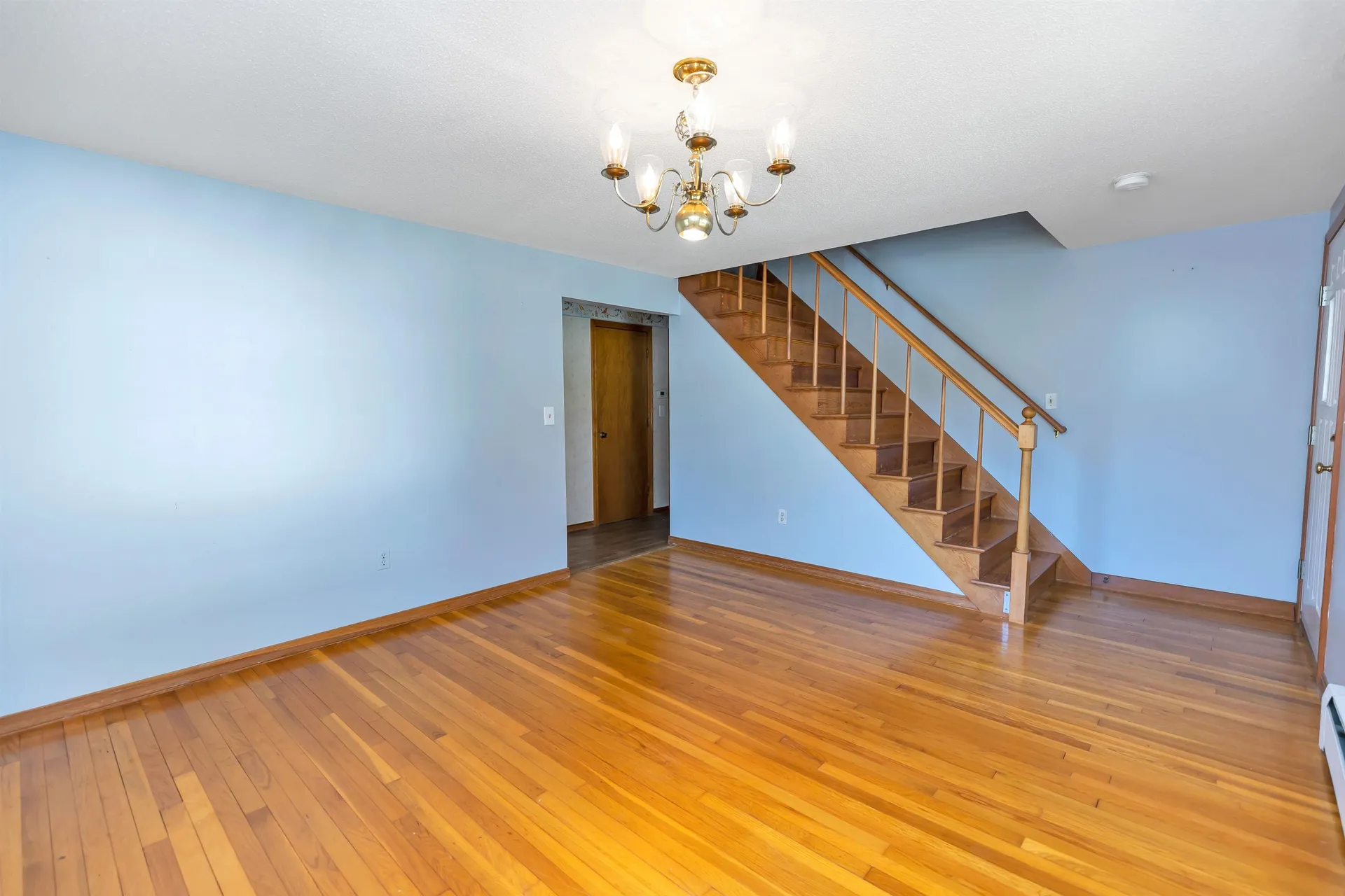 130 Westwood Drive Nashua NH 03062