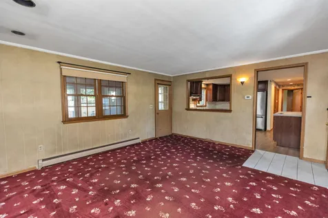 130 Westwood Drive Nashua NH 03062