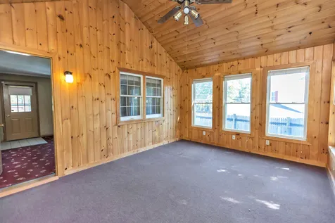 130 Westwood Drive Nashua NH 03062