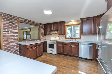 130 Westwood Drive Nashua NH 03062