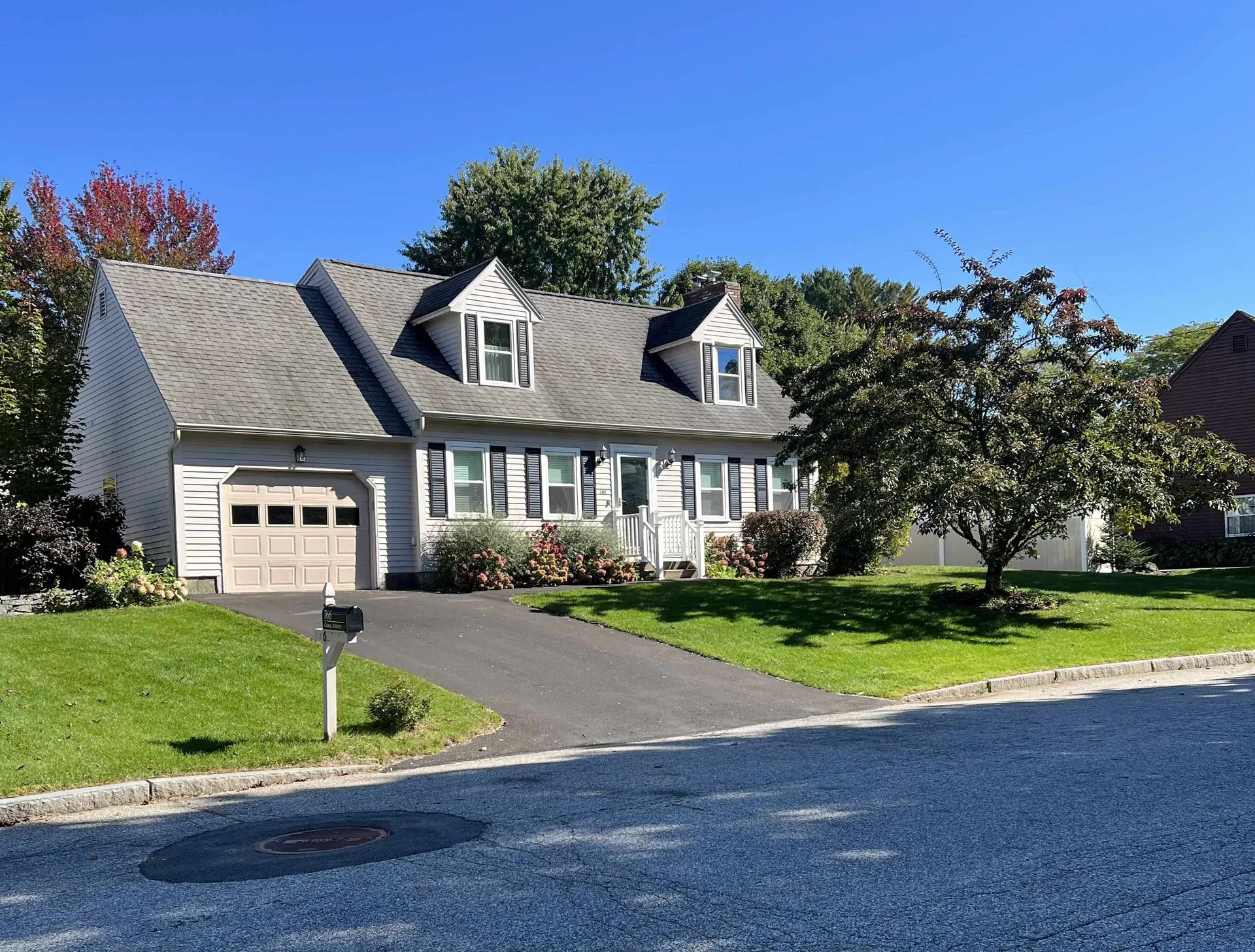 766 Coral Avenue Manchester NH 03104