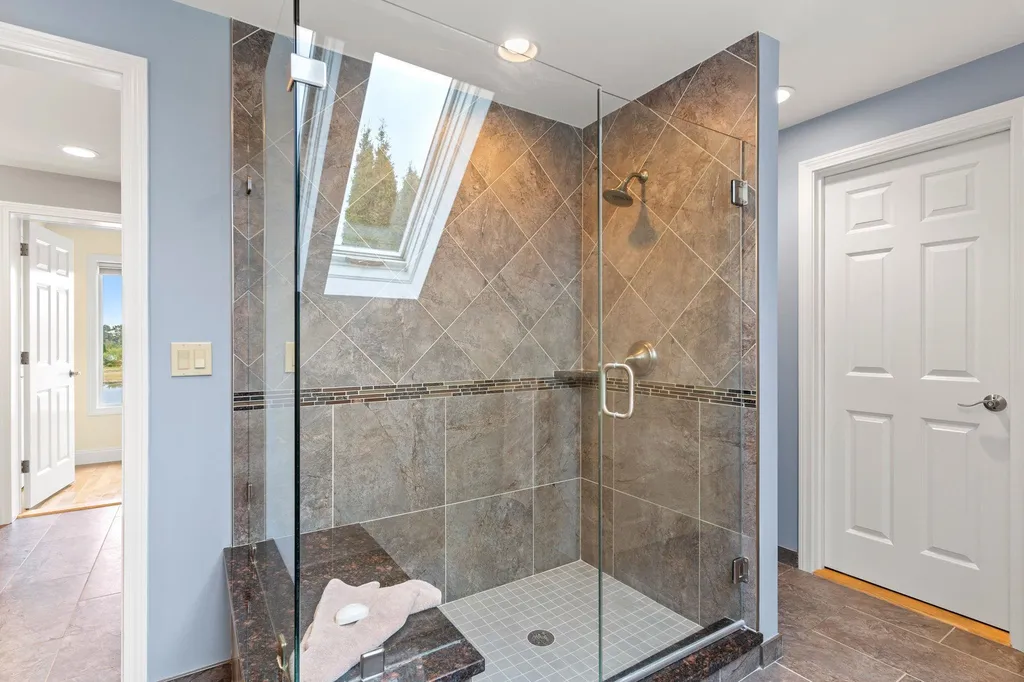 103 Locke Road Rye NH 03870