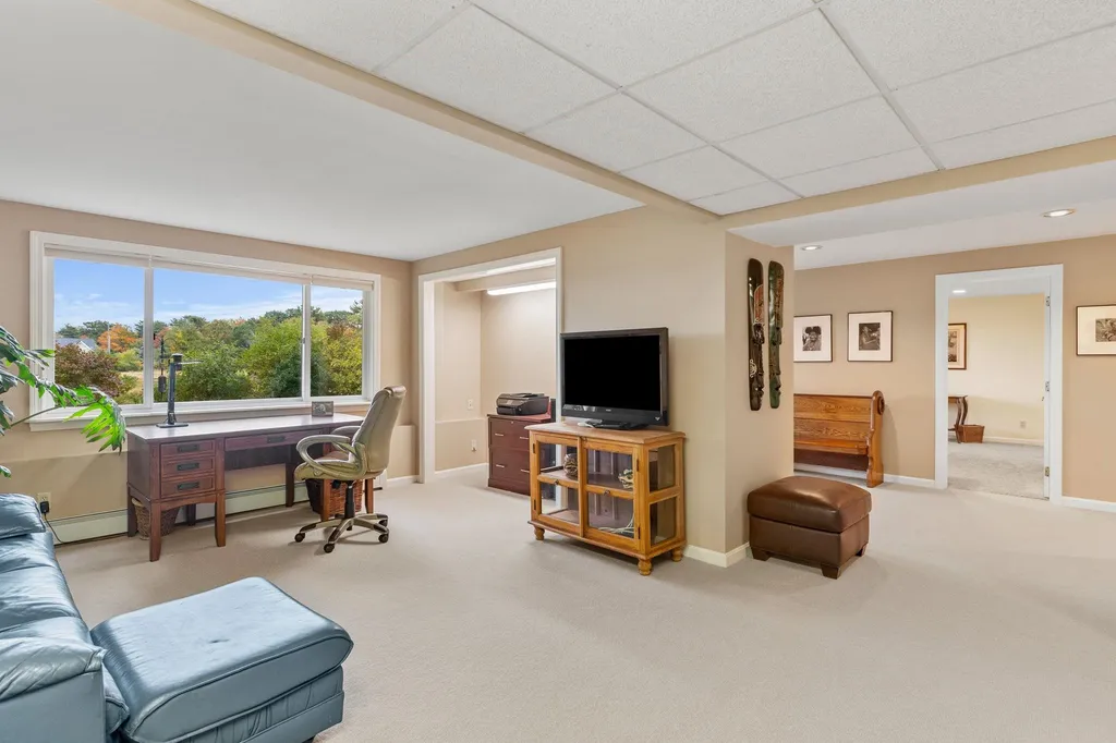 103 Locke Road Rye NH 03870