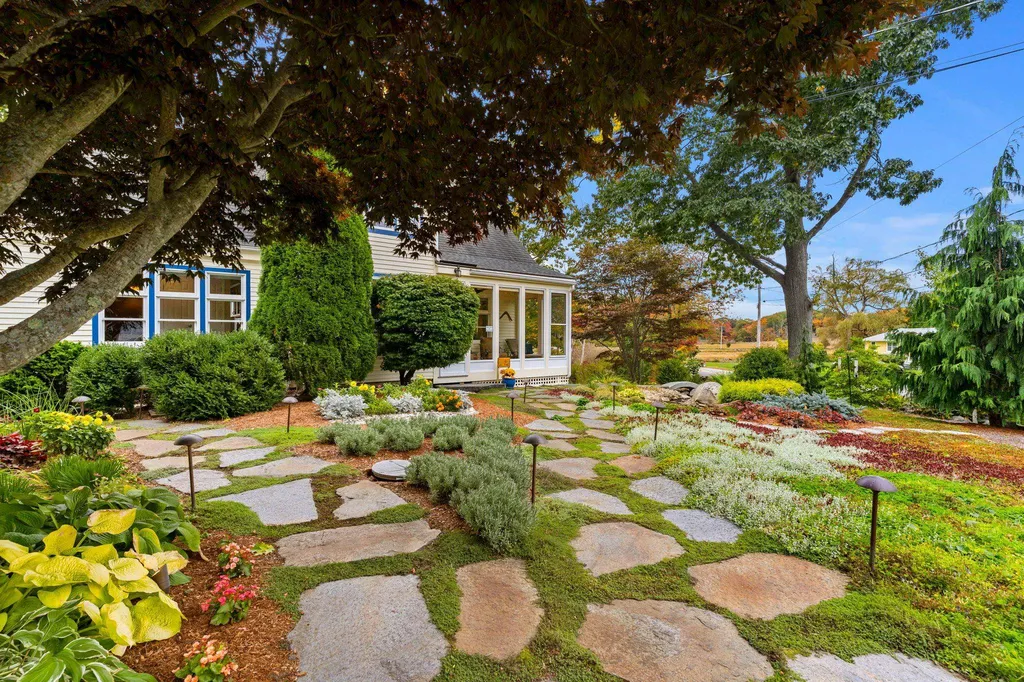 103 Locke Road Rye NH 03870