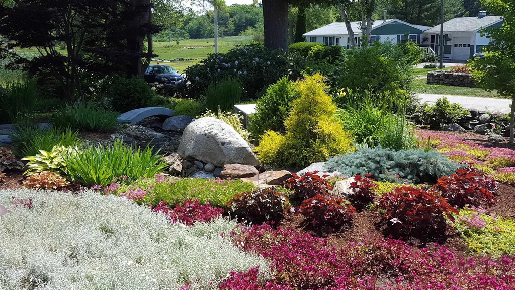 103 Locke Road Rye NH 03870