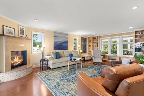103 Locke Road Rye NH 03870