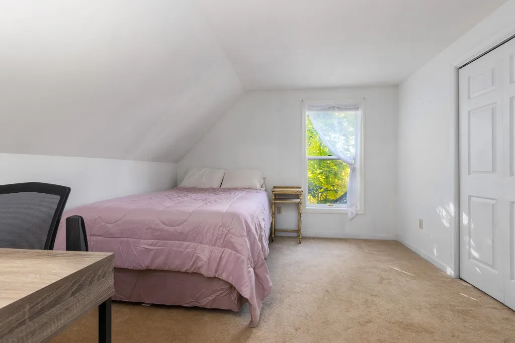 40 Samuel Hanson Avenue Dover NH 03820