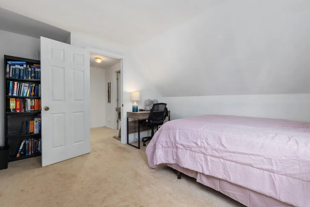 40 Samuel Hanson Avenue Dover NH 03820