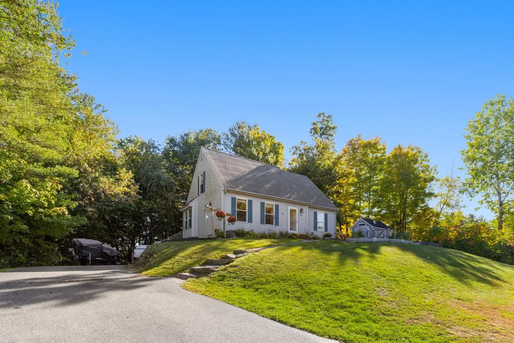 40 Samuel Hanson Avenue Dover NH 03820