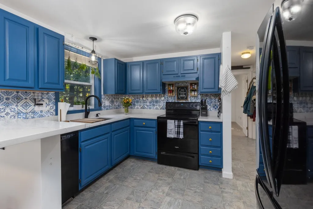 40 Samuel Hanson Avenue Dover NH 03820