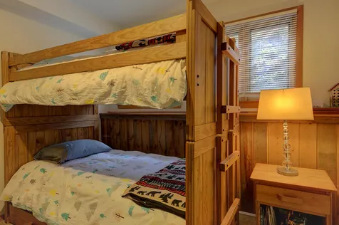 4l2 Mountainview Road Bartlett NH 03812