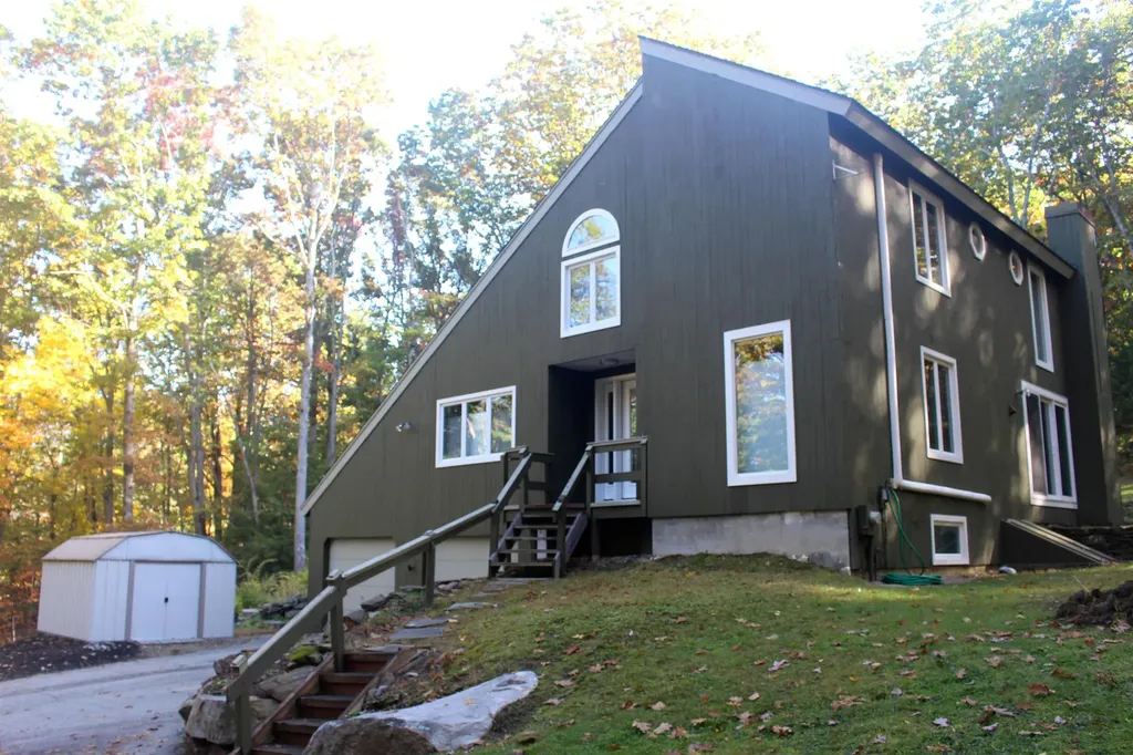 108 Bricketts Mill Road Hampstead NH 03841
