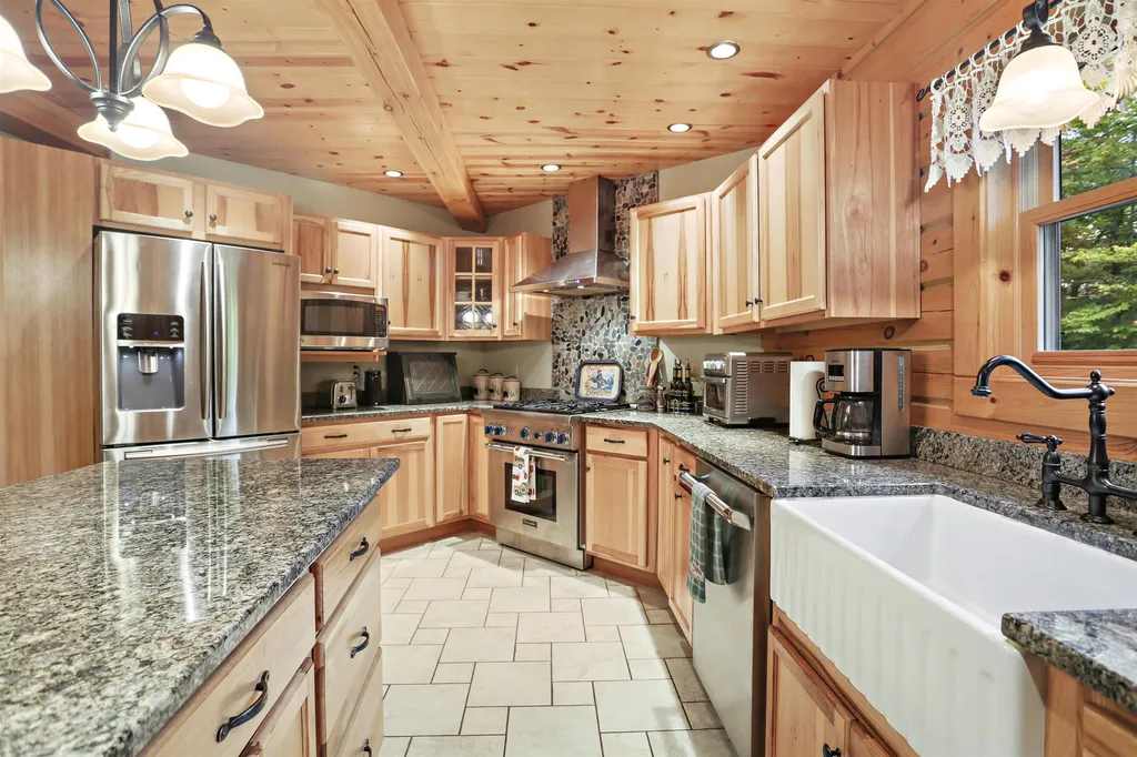 25 Winnipesaukee Drive Wolfeboro NH 03894